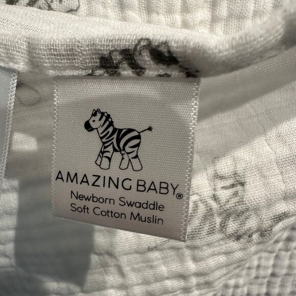 Amazing Baby Newborn Swaddle Muslin Zebra Print Nursery Premium Cotton - Picture 7 of 9